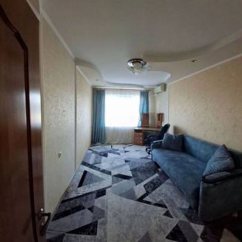 Сдается 2-х комнатная квартира, 65 м²