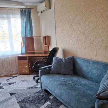 Сдается 2-х комнатная квартира, 65 м²