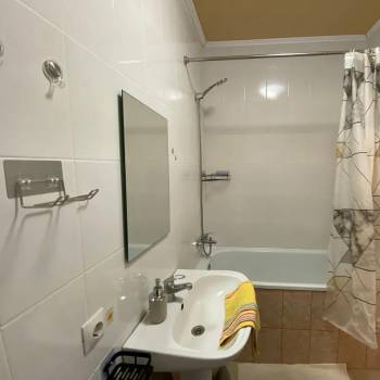Сдается 1-комнатная квартира, 44 м²