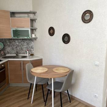 Сдается 1-комнатная квартира, 41 м²