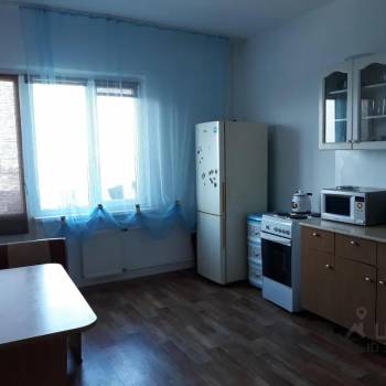 Сдается 1-комнатная квартира, 45 м²