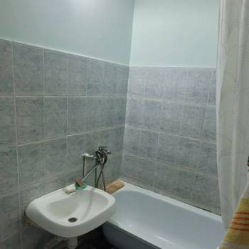Продается 1-комнатная квартира, 37 м²
