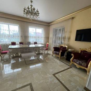 Продается Дом, 240 м²
