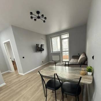 Сдается 1-комнатная квартира, 44 м²
