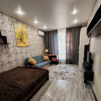 Сдается 1-комнатная квартира, 40 м²