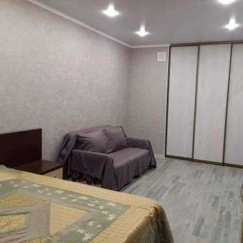 Сдается 1-комнатная квартира, 43 м²