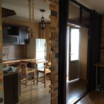 Сдается 1-комнатная квартира, 42 м²