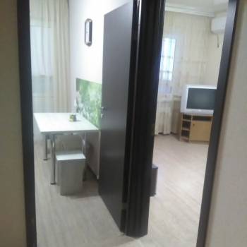 Сдается 1-комнатная квартира, 42 м²