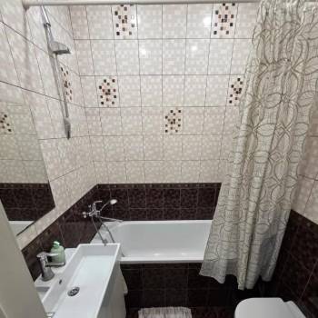 Продается 1-комнатная квартира, 46,1 м²