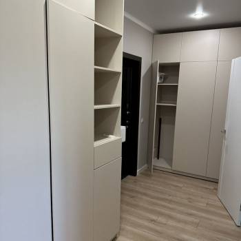 Сдается 1-комнатная квартира, 42 м²