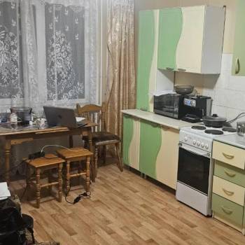 Сдается 2-х комнатная квартира, 70 м²