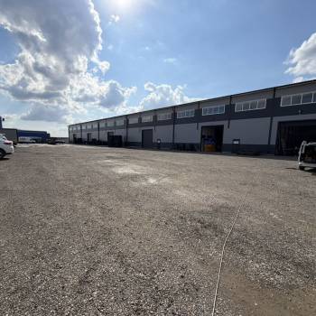 Сдается Нежилое помещение, 467 м²