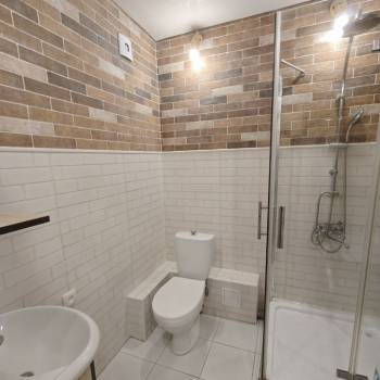 Продается 1-комнатная квартира, 40 м²