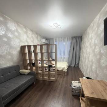 Сдается 1-комнатная квартира, 40 м²