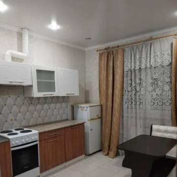 Сдается 1-комнатная квартира, 36 м²