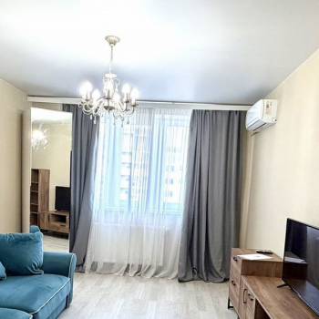Сдается 1-комнатная квартира, 45 м²