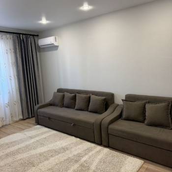 Сдается 2-х комнатная квартира, 59 м²