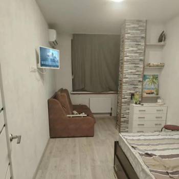 Сдается 1-комнатная квартира, 35 м²