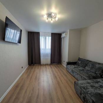 Сдается 2-х комнатная квартира, 64 м²