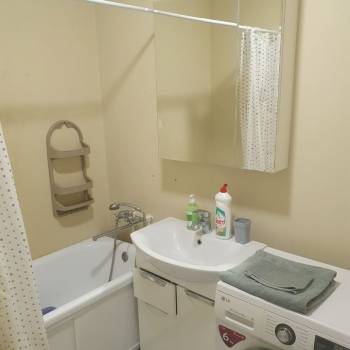 Продается 1-комнатная квартира, 40,5 м²