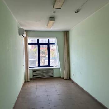Сдается Нежилое помещение, 14,2 м²