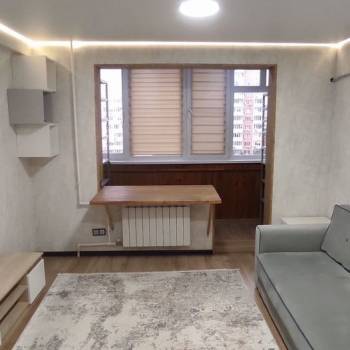 Продается 1-комнатная квартира, 32 м²