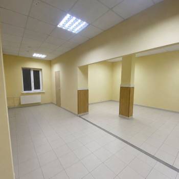 Сдается Нежилое помещение, 64 м²