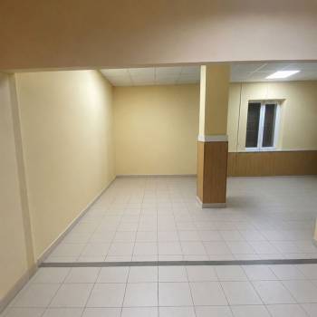 Сдается Нежилое помещение, 64 м²
