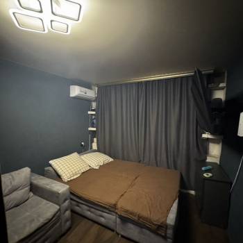 Продается 1-комнатная квартира, 29,7 м²