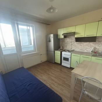 Сдается 1-комнатная квартира, 40 м²