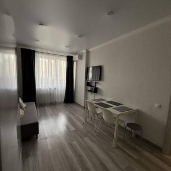 Сдается 1-комнатная квартира, 38 м²