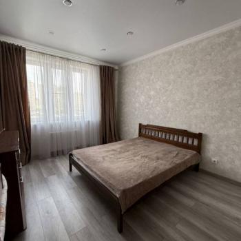 Сдается 1-комнатная квартира, 38 м²