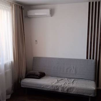 Сдается 1-комнатная квартира, 44 м²