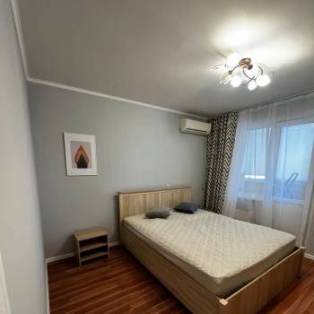 Сдается 2-х комнатная квартира, 60 м²