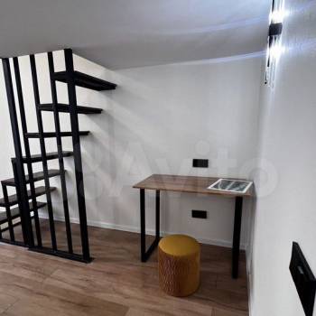 Продается 1-комнатная квартира, 41 м²
