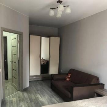 Сдается 1-комнатная квартира, 36 м²