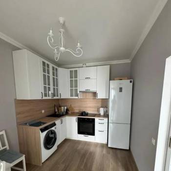 Сдается 1-комнатная квартира, 39 м²
