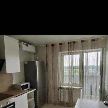 Сдается 1-комнатная квартира, 43 м²