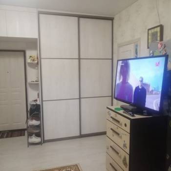 Продается 1-комнатная квартира, 38 м²