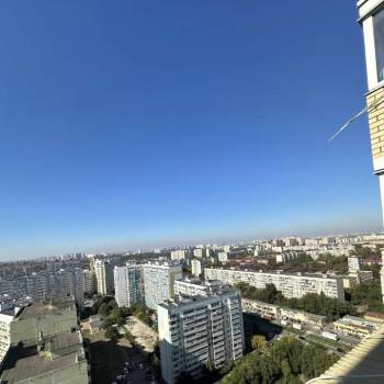 Сдается 1-комнатная квартира, 52 м²