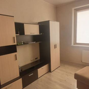 Сдается 1-комнатная квартира, 43 м²