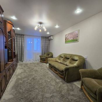 Сдается Многокомнатная квартира, 75,8 м²