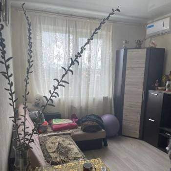 Продается 1-комнатная квартира, 33 м²