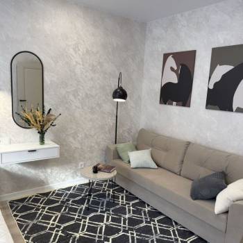 Продается 1-комнатная квартира, 45 м²