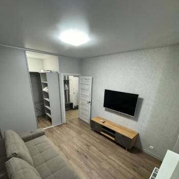 Сдается 1-комнатная квартира, 38,2 м²