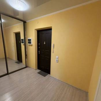 Сдается 1-комнатная квартира, 43 м²
