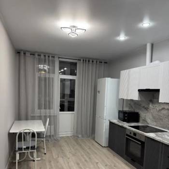 Сдается 1-комнатная квартира, 41 м²