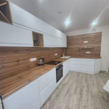 Сдается 2-х комнатная квартира, 66,1 м²