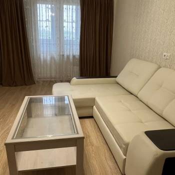 Сдается 2-х комнатная квартира, 66,2 м²