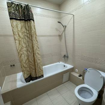 Сдается 1-комнатная квартира, 42 м²